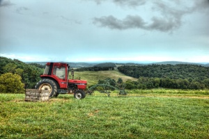 red tractor, blue ridge mountains, hdr, landscape, photo, photography, angela b. pan, abpan